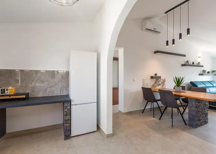 아파트 Picok 풀라